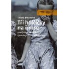 Tři holčičky na římse